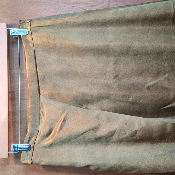 Zara Asymmetric Flowy Skirt In Golden Satin Size L - Picture 5 of 11